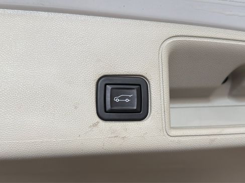 Used 2022 GMC Terrain Denali AWD/4WD image 48