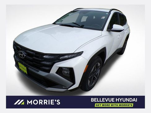 Certified 2025 Hyundai Tucson SEL AWD/4WD image 1