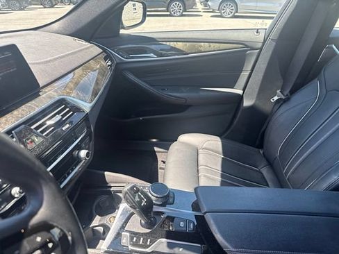 Used 2020 BMW 530i xDrive w/ Premium Package AWD/4WD image 22