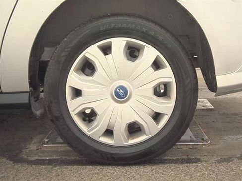 Used 2022 Ford Transit Connect XLT FWD image 10