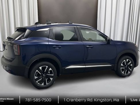 New 2026 Nissan Kicks SV w/ Cold Weather Package AWD/4WD image 5
