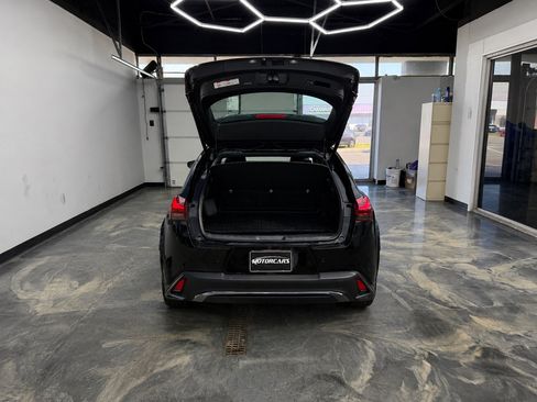 Used 2025 Lexus UX 300h AWD w/ Accessory Package (Z1) image 6
