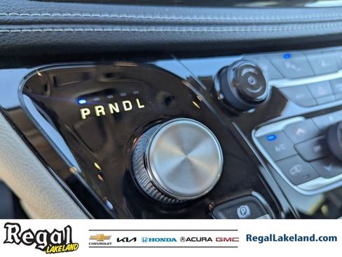 Used 2022 Chrysler Pacifica Limited image 24