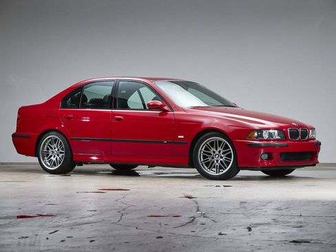 Used 2001 BMW M5 RWD image 3