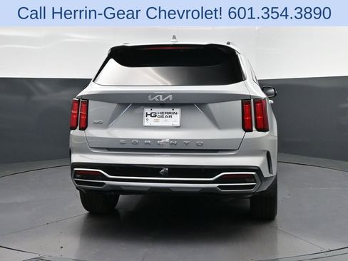 Used 2022 Kia Sorento SX image 6