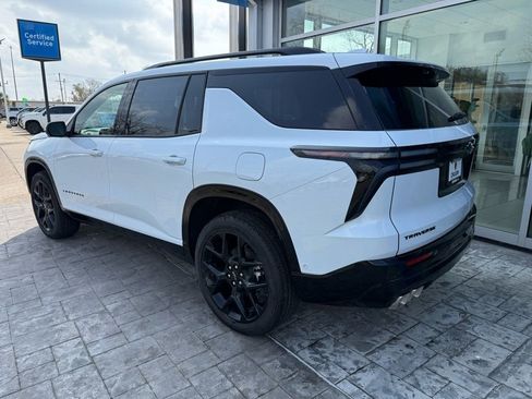 New 2026 Chevrolet Traverse RS w/ LPO, Floor Liner Package image 4