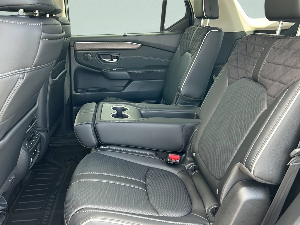 New 2026 Honda Pilot Elite image 13