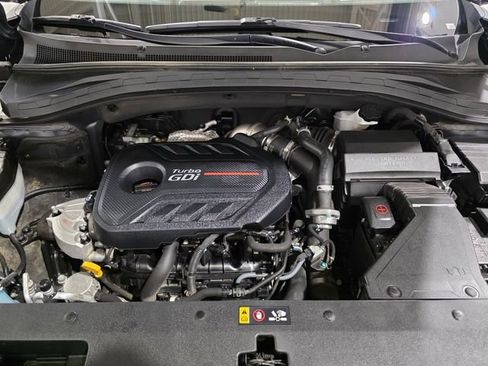 Used 2020 Hyundai Santa Fe Limited AWD/4WD image 26