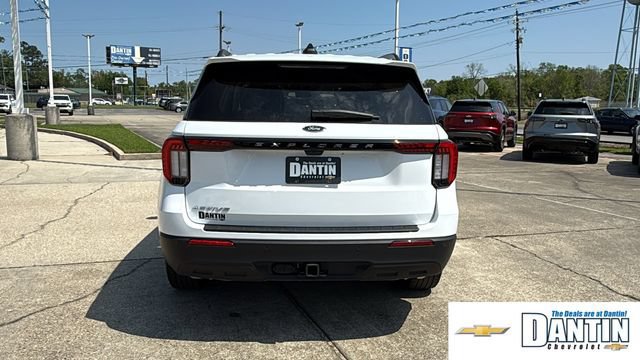 Used 2025 Ford Explorer Active RWD image 27