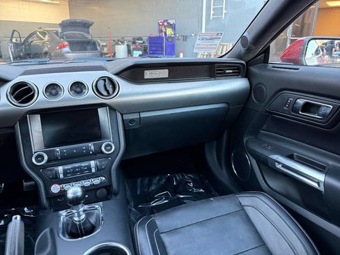 Used 2015 Ford Mustang GT Premium w/ GT Performance Package RWD image 21