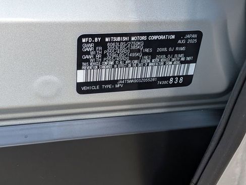 New 2025 Mitsubishi Outlander SEL Black Edition image 39