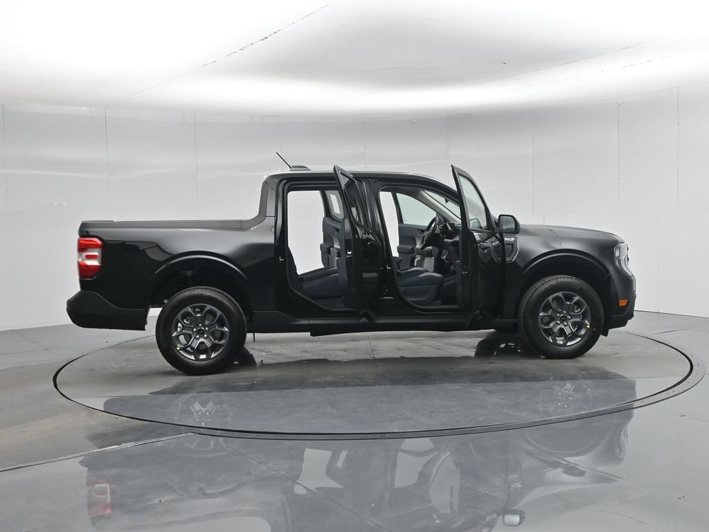 New 2026 Ford Maverick XLT FWD image 4