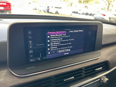 Used 2022 Kia Telluride SX w/ SX Prestige Package image 10