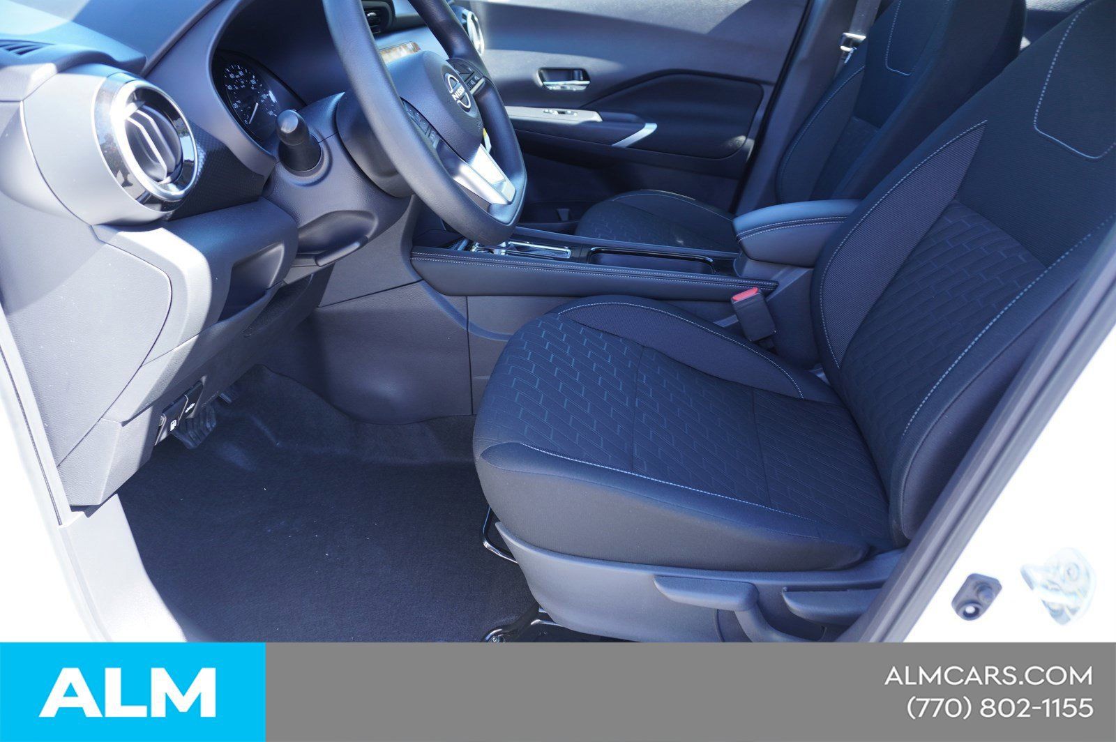 Used 2024 Nissan Kicks SV FWD image 24