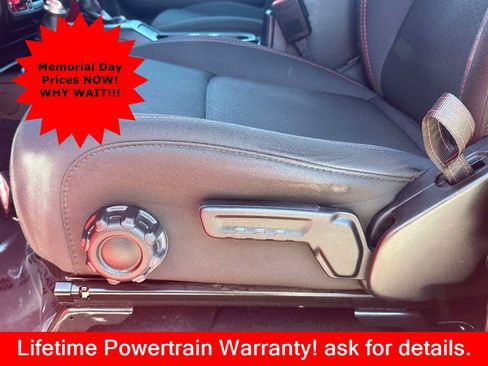 Used 2021 Jeep Wrangler Unlimited Rubicon AWD/4WD image 18