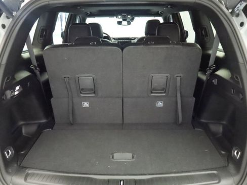 Used 2023 Jeep Grand Cherokee L Laredo image 19