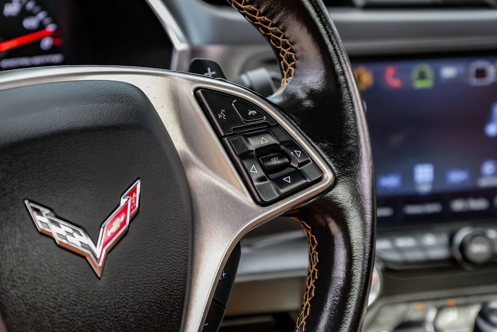 Used 2018 Chevrolet Corvette Stingray Convertible Z51 2LT RWD image 22