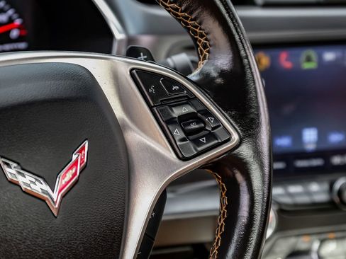 Used 2018 Chevrolet Corvette Stingray Convertible Z51 2LT RWD image 22