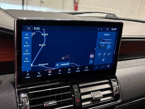 Used 2022 Lincoln Navigator Reserve AWD/4WD image 43