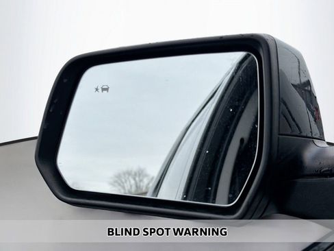 Used 2021 Chevrolet Traverse RS image 6