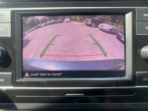 Used 2019 Volkswagen Tiguan S w/ Driver Assistance Package image 21