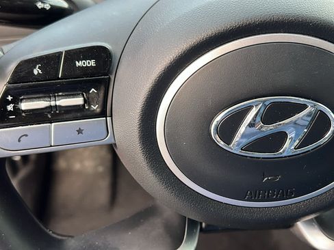 Used 2022 Hyundai Tucson SEL w/ Convenience Package AWD/4WD image 19