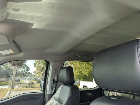 Used 2022 Ford F150 Lariat w/ Trailer Tow Package image 24