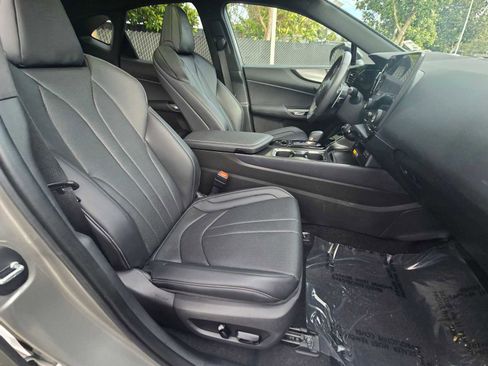 Used 2024 Lexus NX 350 F Sport image 11