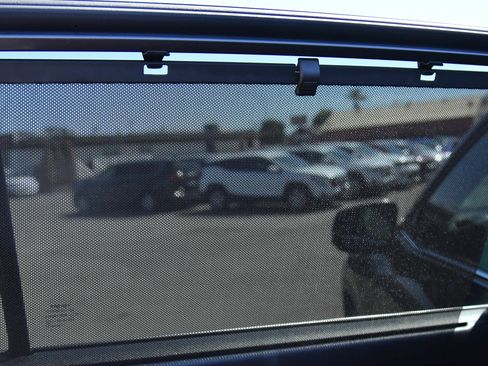 Used 2024 Toyota Highlander XLE FWD image 38
