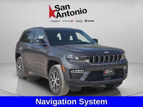 New 2025 Jeep Grand Cherokee Limited RWD image 2