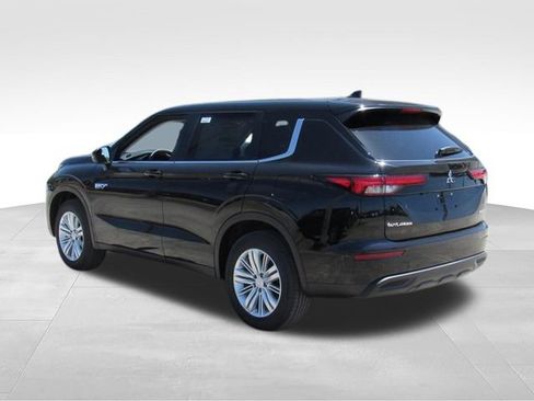 New 2025 Mitsubishi Outlander ES AWD/4WD image 5