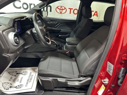 Used 2024 Chevrolet Colorado LT w/ LT Convenience Package image 21