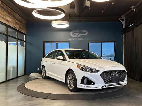 Used 2019 Hyundai Sonata SEL FWD image 1