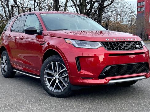 New 2025 Land Rover Discovery Sport S image 2