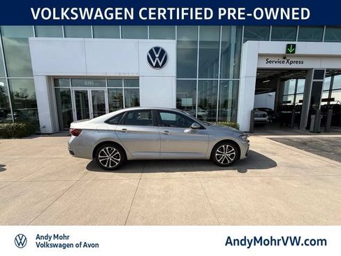 Used 2026 Volkswagen Jetta Sport FWD image 5