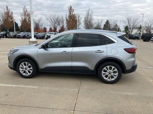 Used 2023 Ford Escape Active w/ Tech Pack #1 image 5