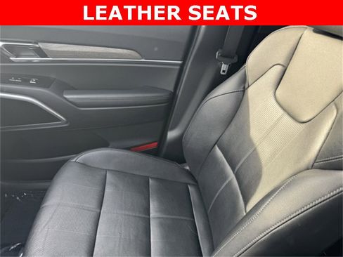 Used 2021 Kia Telluride EX w/ EX Premium Package image 28