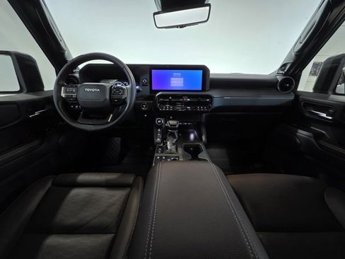 Used 2025 Toyota Land Cruiser image 14