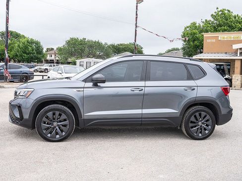 Used 2023 Volkswagen Taos S FWD image 8