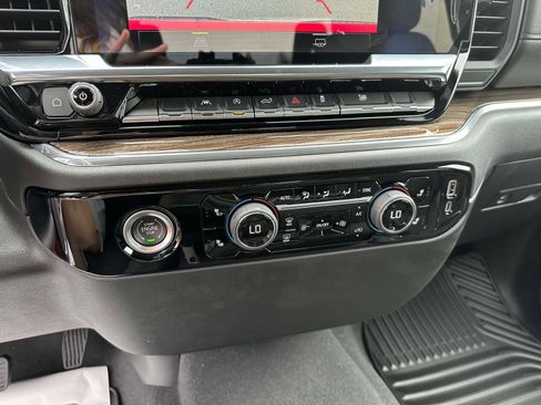 New 2024 Chevrolet Silverado 1500 LT image 4