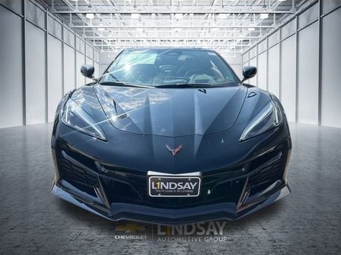 New 2025 Chevrolet Corvette E-Ray image 2