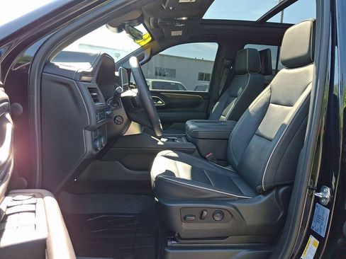 Certified 2023 Chevrolet Tahoe Premier w/ Premium Package 2 AWD/4WD image 14