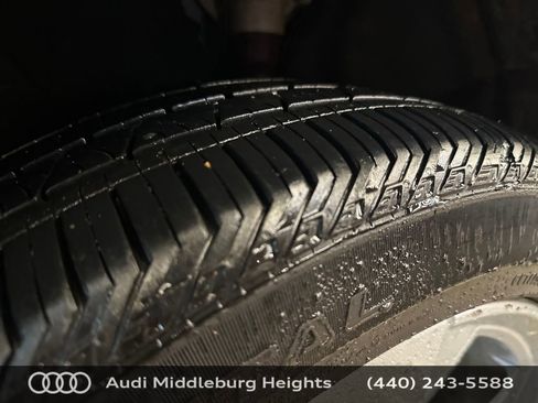 Used 2023 Audi Q5 2.0T Prestige w/ Prestige Package image 33