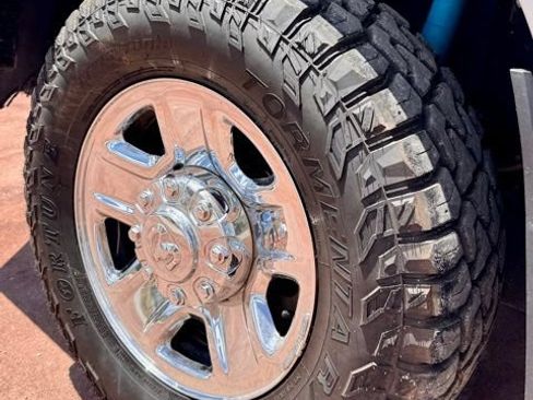 Used 2022 RAM 2500 Tradesman w/ Chrome Appearance Group AWD/4WD image 17