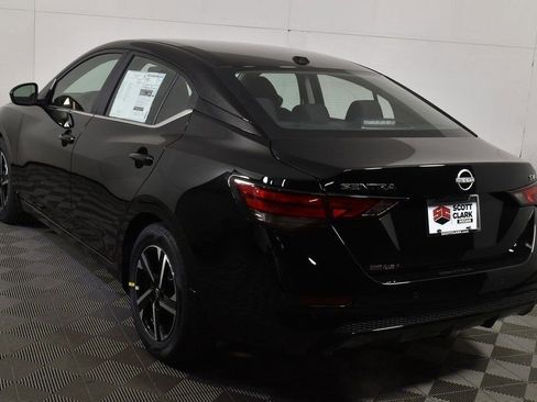 New 2025 Nissan Sentra SV image 5