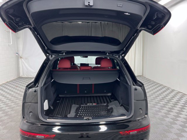 Used 2023 Audi SQ5 Premium Plus w/ Premium Plus Package AWD/4WD image 8