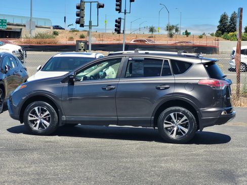 Used 2017 Toyota RAV4 XLE w/ All Weather Liner Package FWD image 7