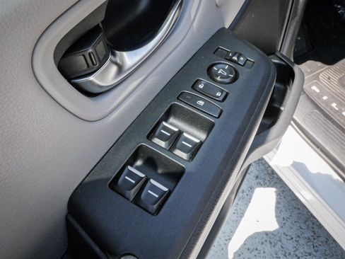 Used 2024 Honda Pilot EX-L image 15