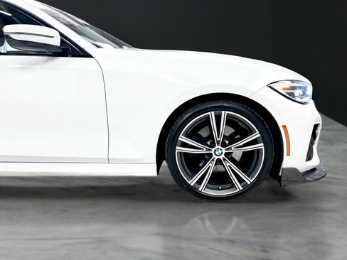Used 2021 BMW 330i xDrive Sedan w/ M Sport Package AWD/4WD image 11