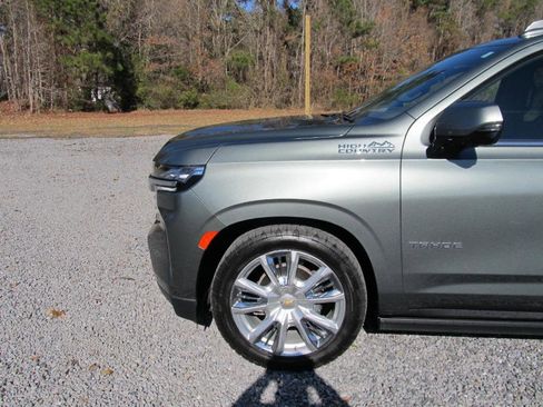 Used 2023 Chevrolet Tahoe High Country image 10